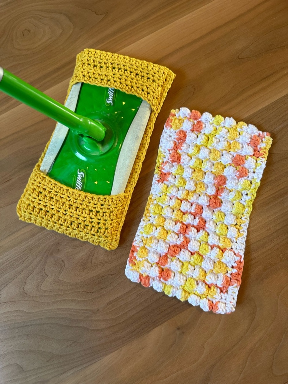 Lot of 2 Reusable cotton sweeper pads. 
New. Handmade.